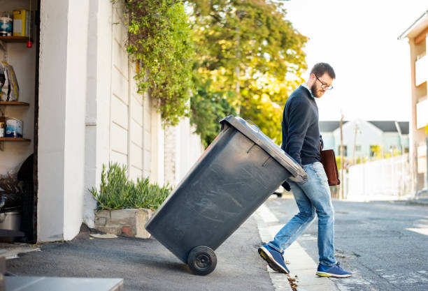 Professional Junk Removal in Crooked Lake Park, FL
